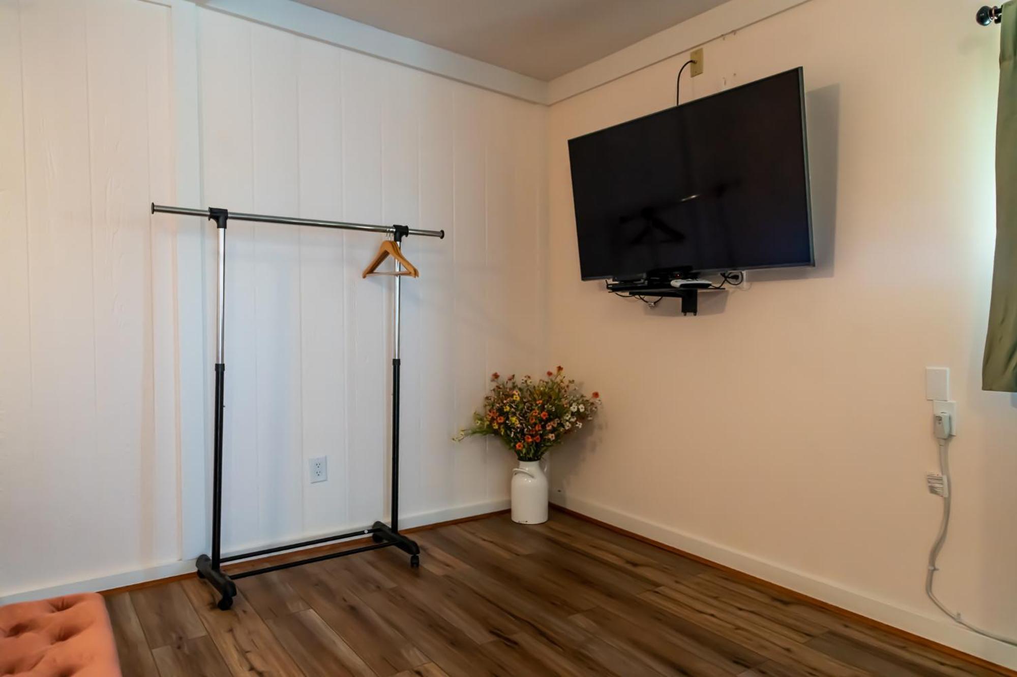 Sagebrush Inn Tombstone Room photo A garment rack